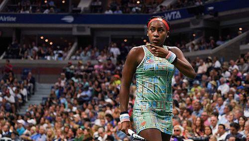 其效力于巴 其效力于巴